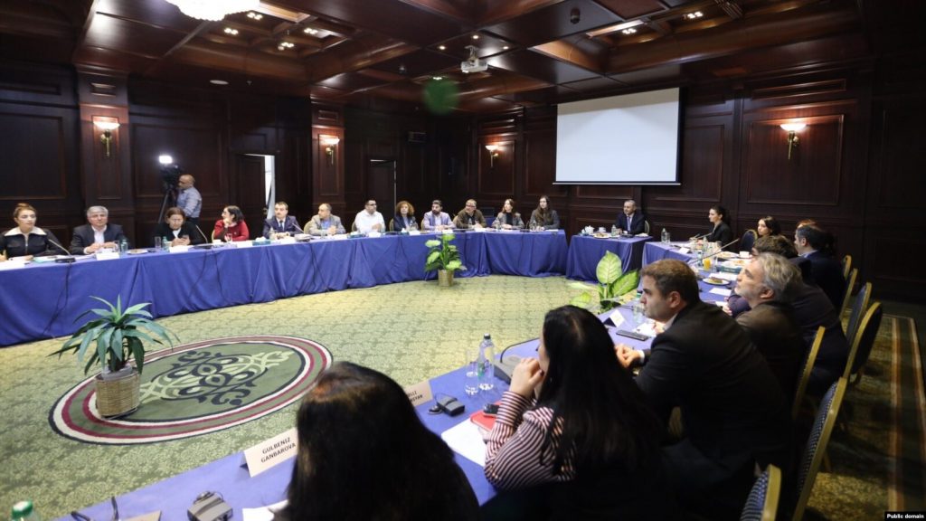 ՀՀ-Ազերպայճան քաղհասարակութիւններ