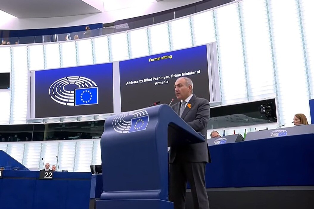 Discours historique au Parlement européen : Pachinian évoque la paix avec l'Azerbaïdjan, de nouvelles voies de transit et l'adhésion à l'UE 5 ԵԽ Փաշ 4
