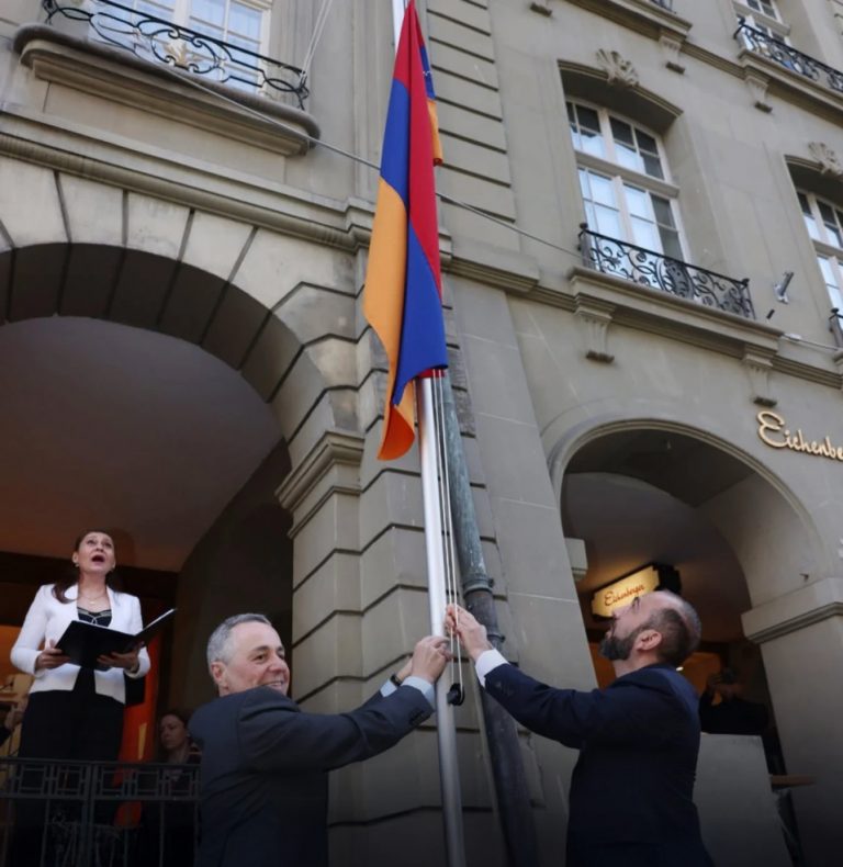 Պեռն-դեսպանատուն
