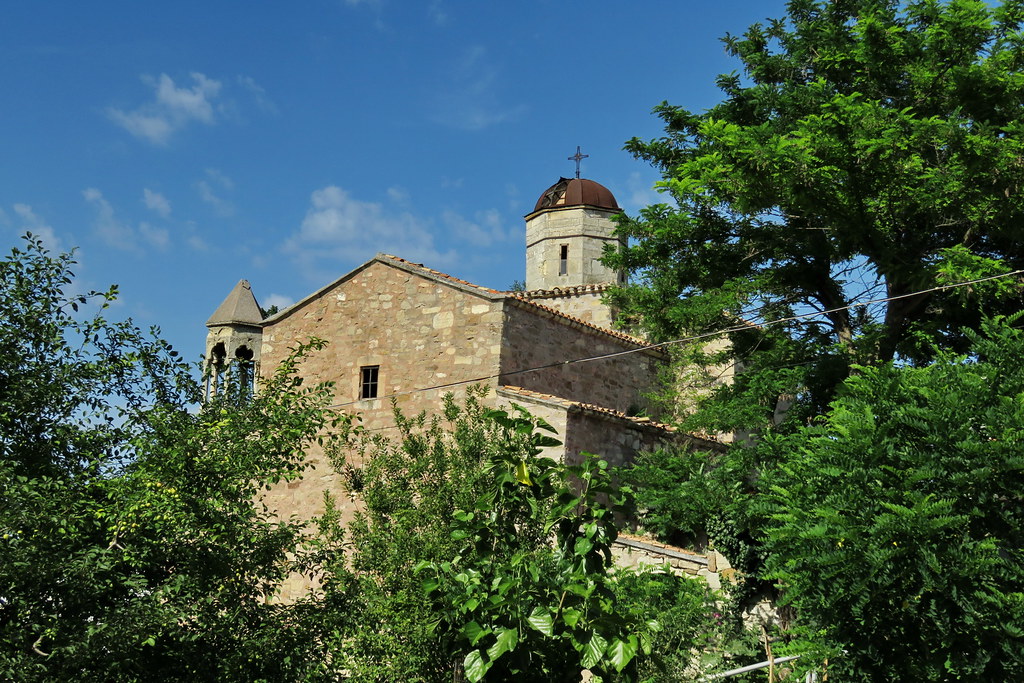 Crimée : Une église arménienne médiévale au bord de l’effondrement 6 31795067962 ed55c9d589 b