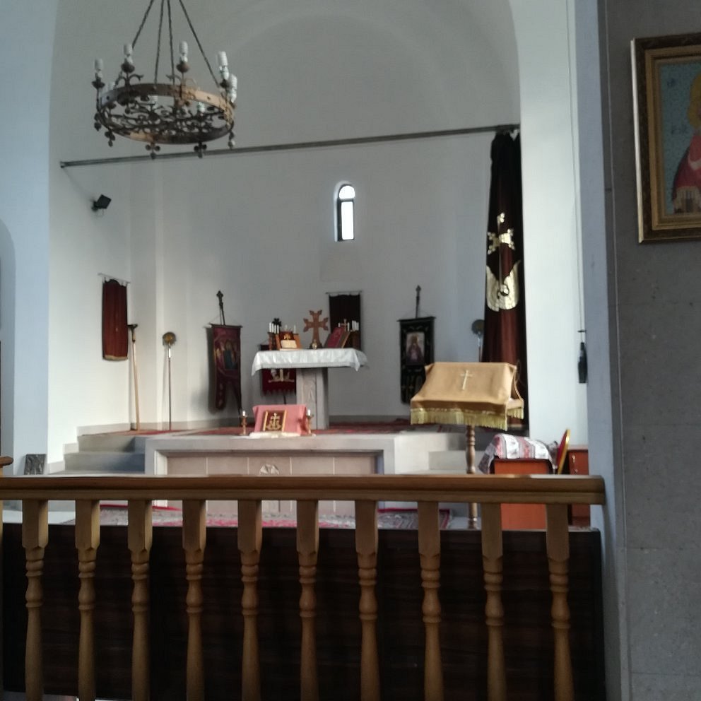 surb hakob church 4