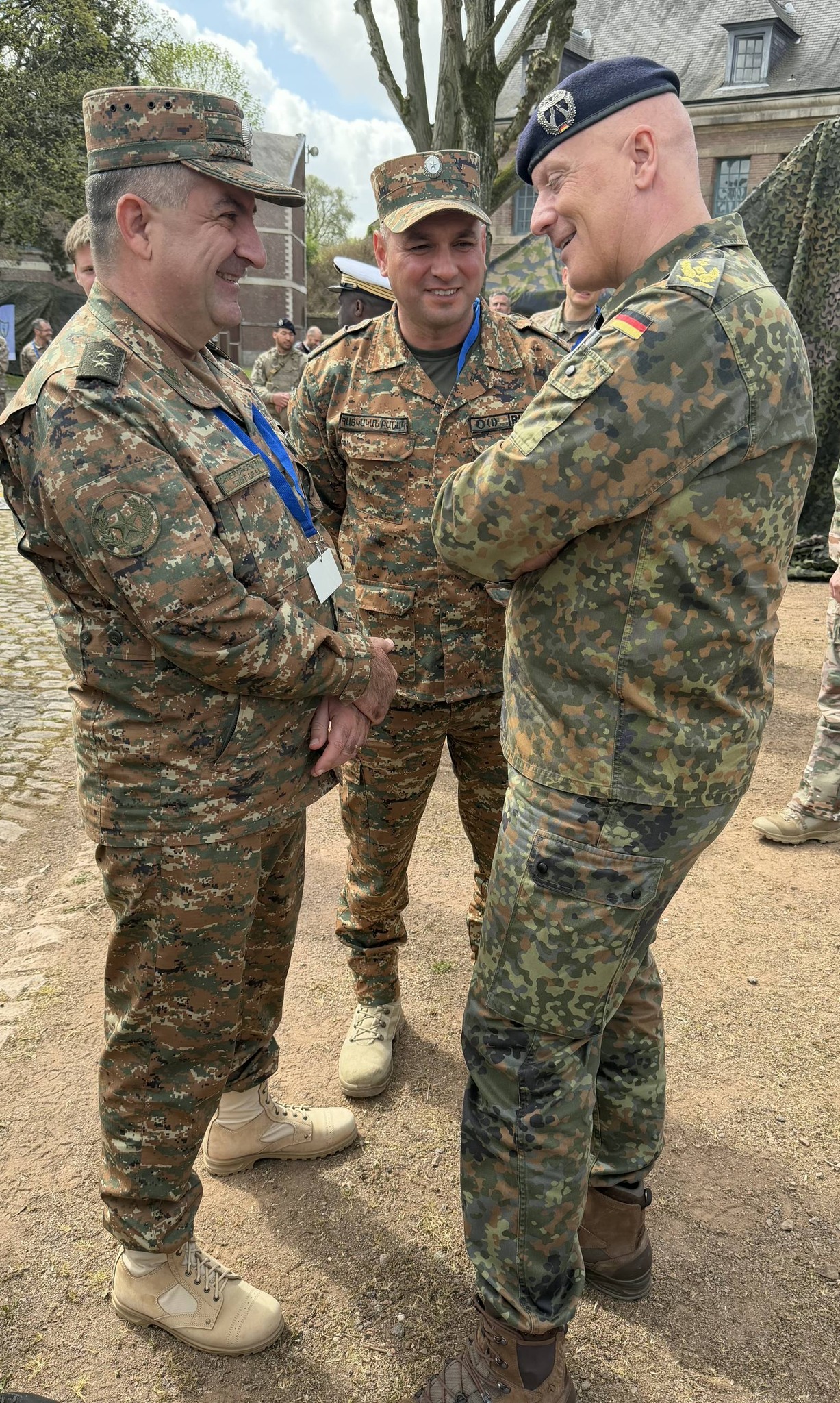 Ասրեան 4