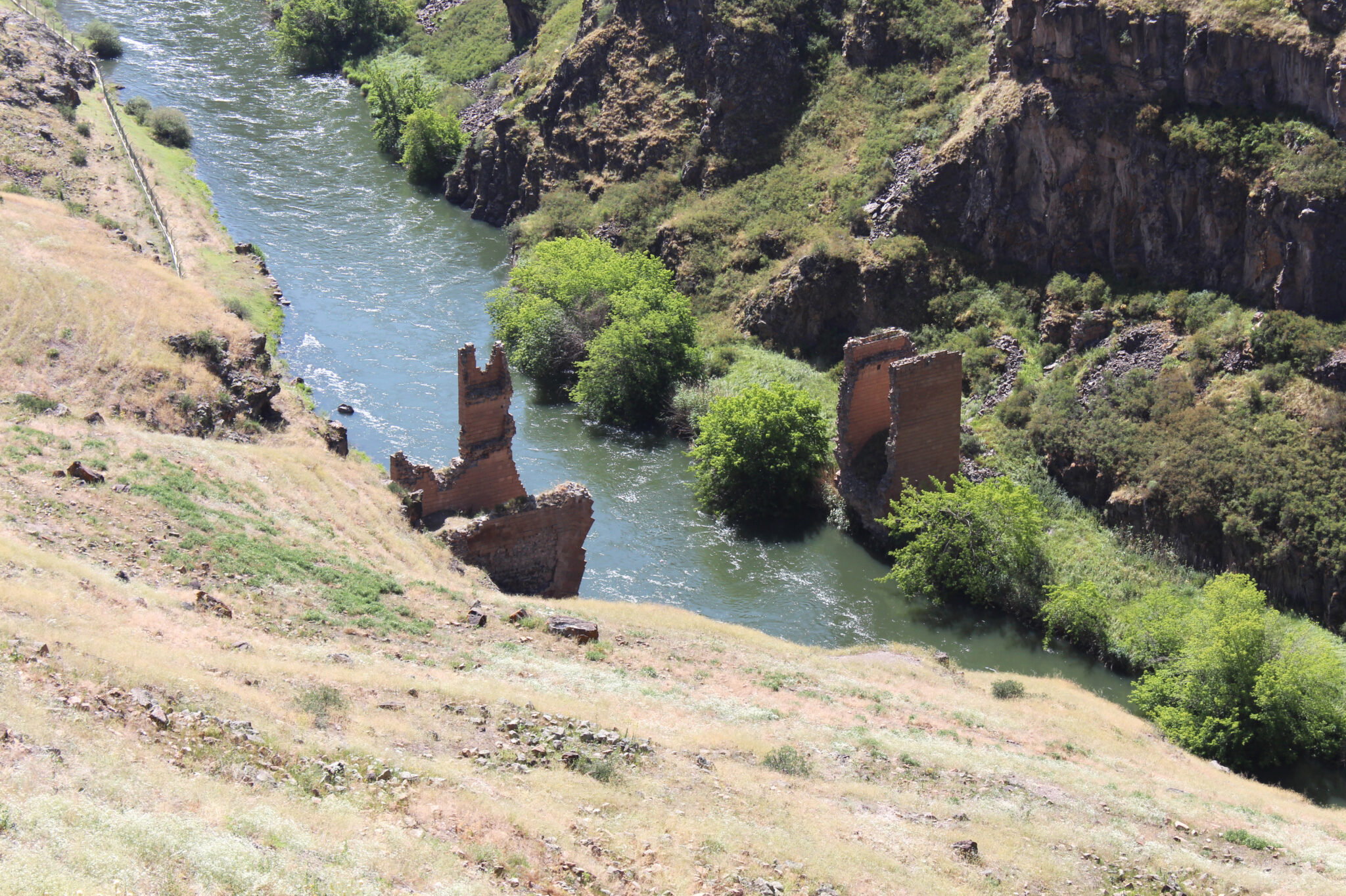 Անիի կամուրջ 2