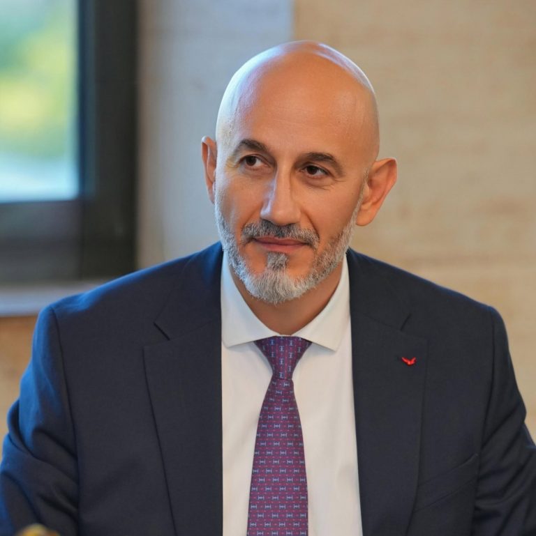 Անուշաւան Բարսեղեան