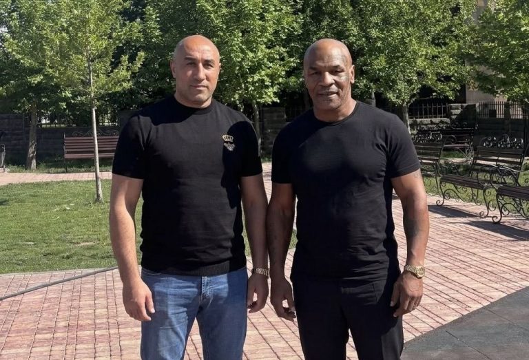 Արթուր Աբրահամ եւ Մայք Թայզըն