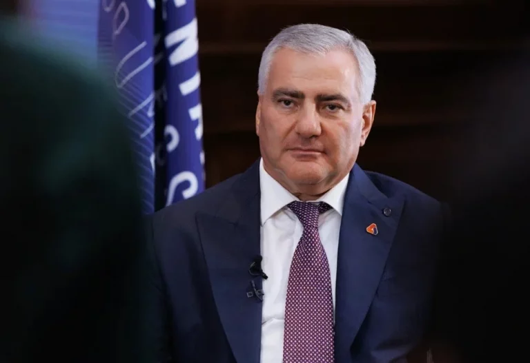 Սամուէլ Կարապետեան-2