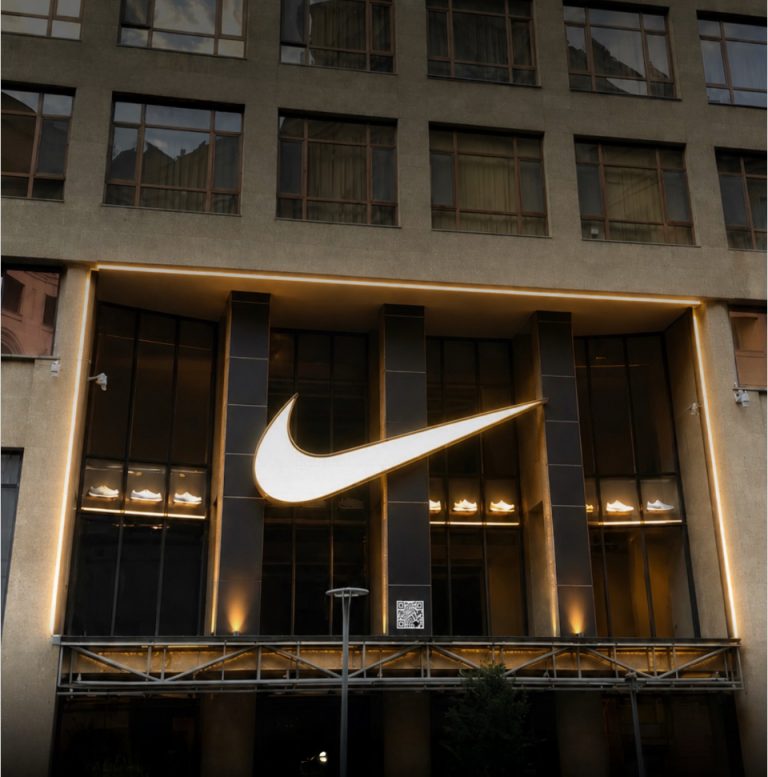 Նայք