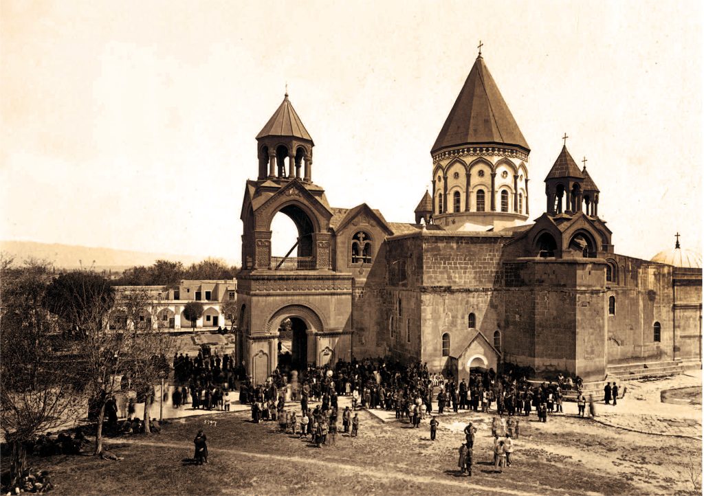 Etchmiadzin_Cathedral_early_20th_century