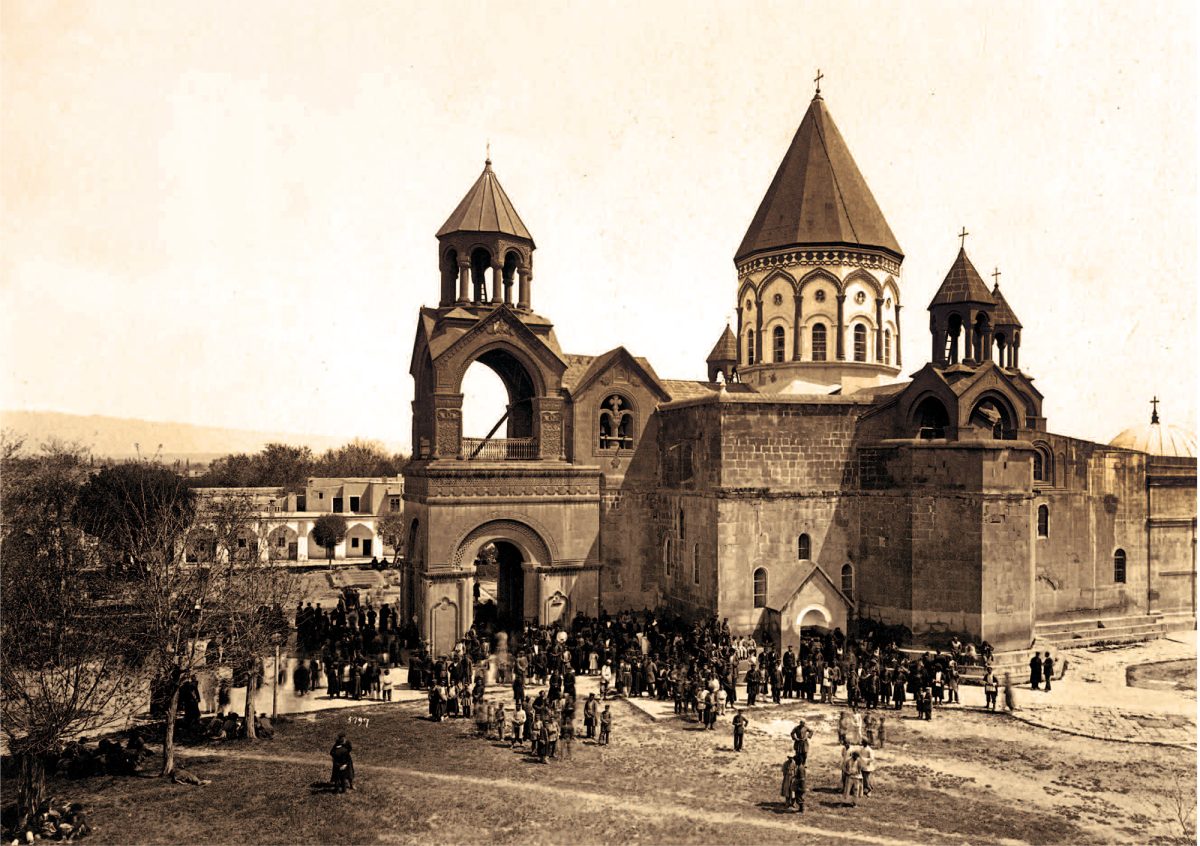 Etchmiadzin_Cathedral_early_20th_century