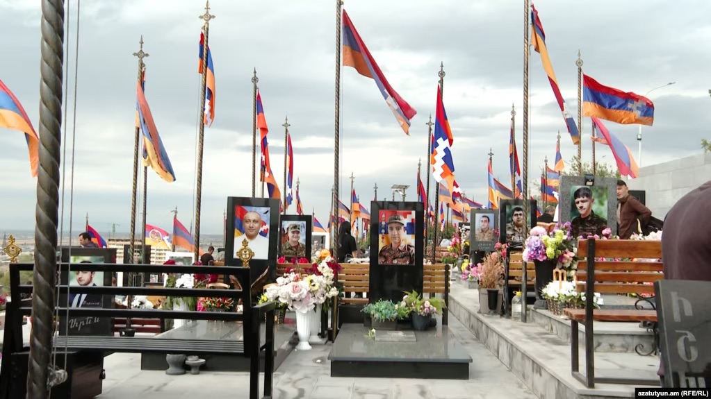 Հայ զինուորներու գերեզման