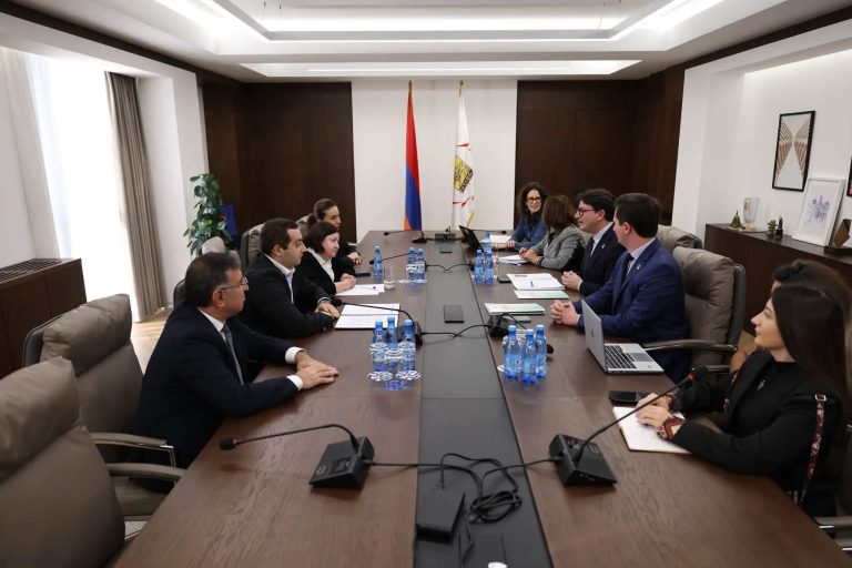 Երեւան-Լիոն-1386