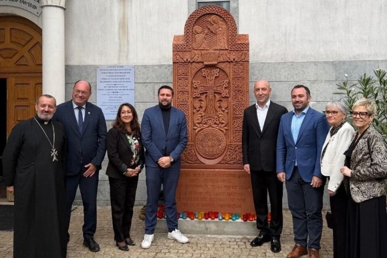 Խաչքար
