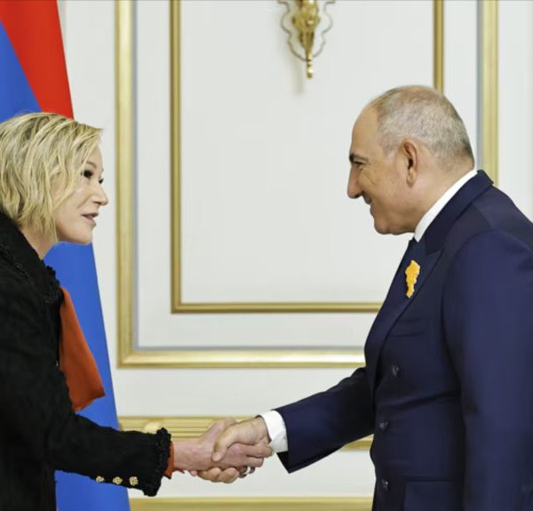 Փօլա